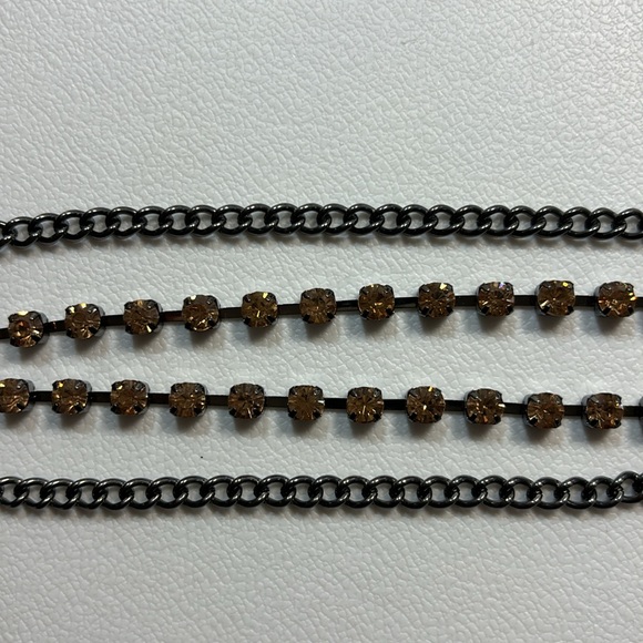 CHICO’S 18” long 2 tier necklace metal and rhinestones - Picture 5 of 7